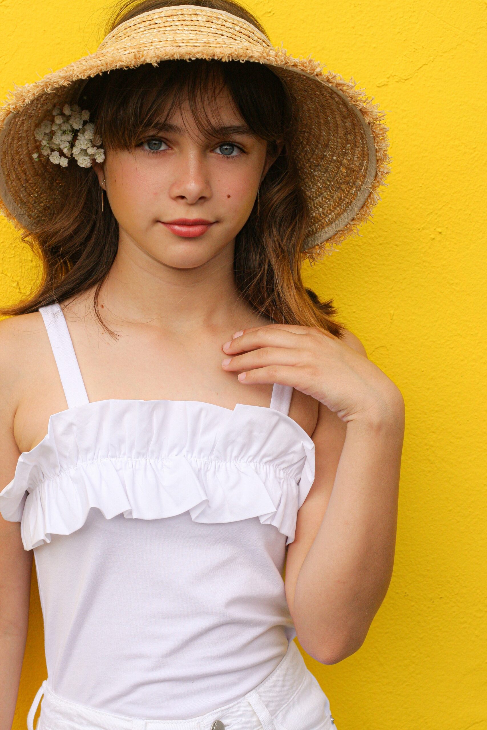 WHITE RUFFLE BODYSUIT