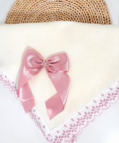 Hada Flor Knitted Blanket