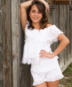 WHITE EYELET SHORT